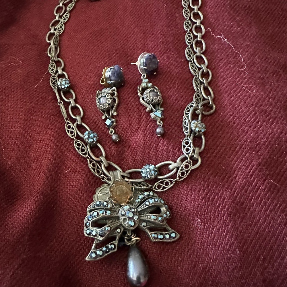 Necklace and earrings